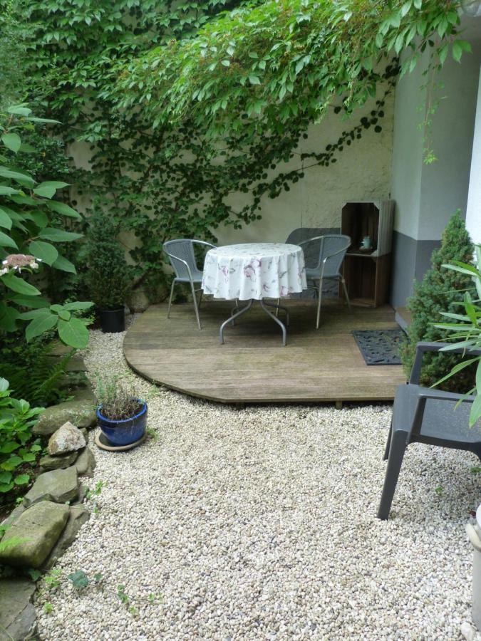 Gaestezimmer Am Huestert Adenau Exterior foto